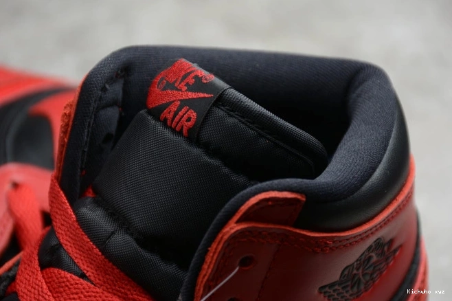 1 85 Red High Varsity Jordan BQ4422-600 Air 0628